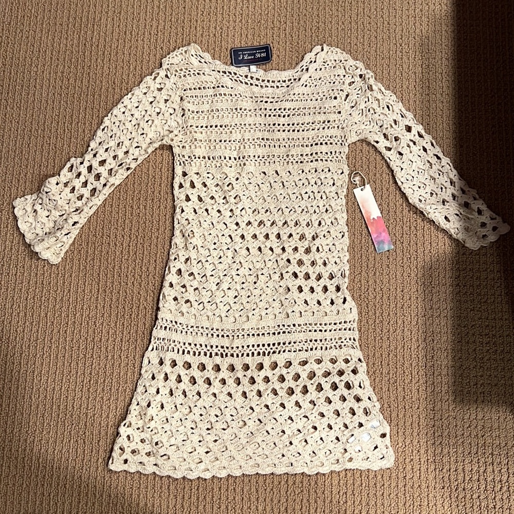 I Love H81 an American brand from Los Angeles CA girls size M macrame dress